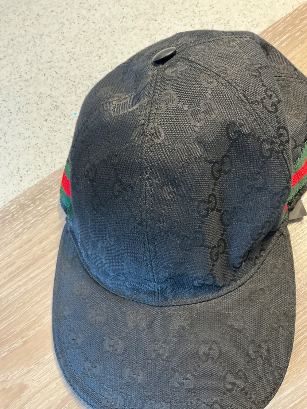 Guuci hat - Picture 10 of 10